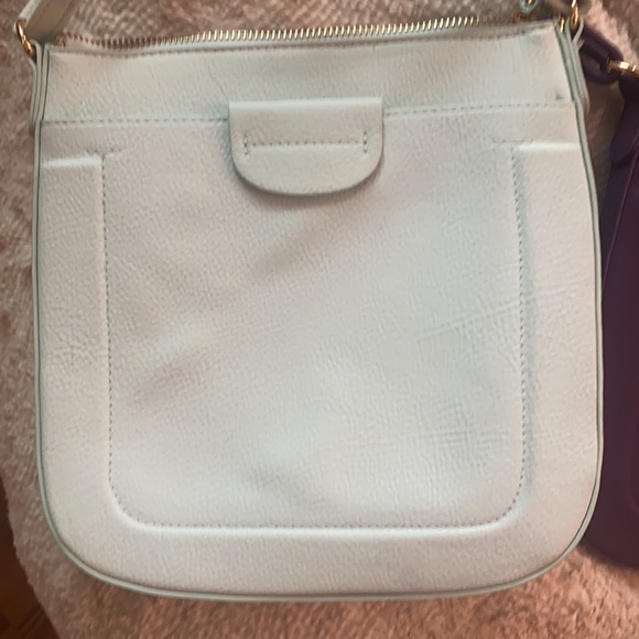 2 purses for the price of 1!!! - Picture 8 of 8